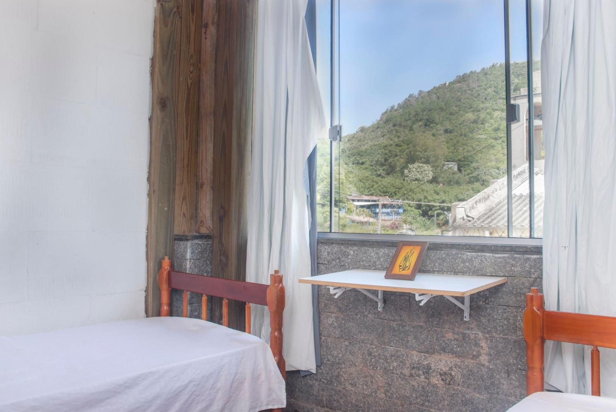 Sea Wolf Surf Hostel Florianópolis Eksteriør billede